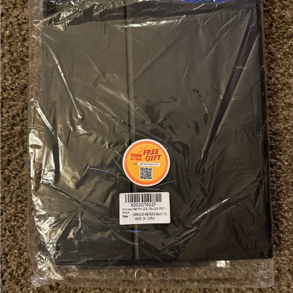 I’m selling iPad Pro 12.9 case brand new just for you